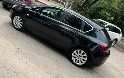Opel Astra J, 2011 год, 600 000 рублей, 1 фотография