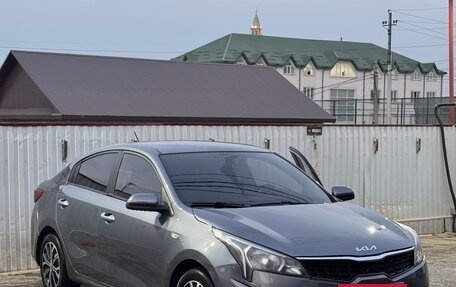 KIA Rio IV, 2020 год, 920 000 рублей, 2 фотография