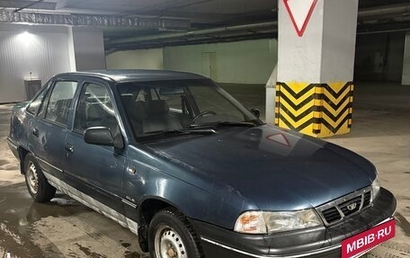 Daewoo Nexia I рестайлинг, 2003 год, 137 000 рублей, 2 фотография