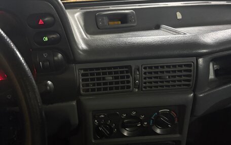 Daewoo Nexia I рестайлинг, 2003 год, 137 000 рублей, 13 фотография