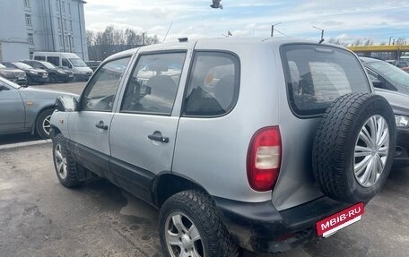 Chevrolet Niva I рестайлинг, 2004 год, 199 000 рублей, 4 фотография
