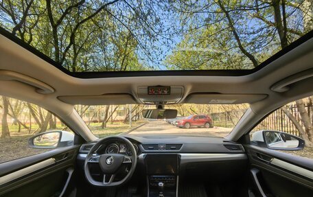 Skoda Superb III рестайлинг, 2020 год, 2 500 000 рублей, 14 фотография
