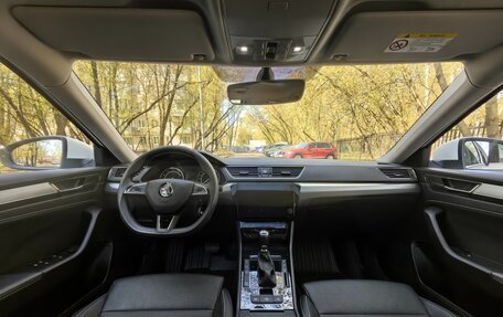 Skoda Superb III рестайлинг, 2020 год, 2 500 000 рублей, 15 фотография