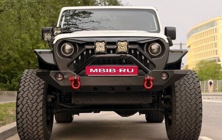 Jeep Wrangler, 2019 год, 6 480 000 рублей, 12 фотография