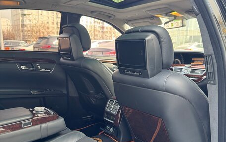 Mercedes-Benz S-Класс, 2008 год, 1 350 000 рублей, 24 фотография