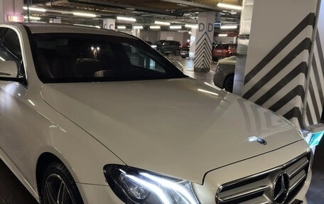 Mercedes-Benz E-Класс, 2020 год, 3 600 000 рублей, 16 фотография