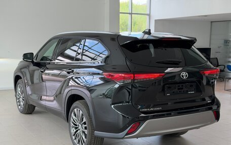 Toyota Highlander, 2026 год, 7 499 000 рублей, 10 фотография