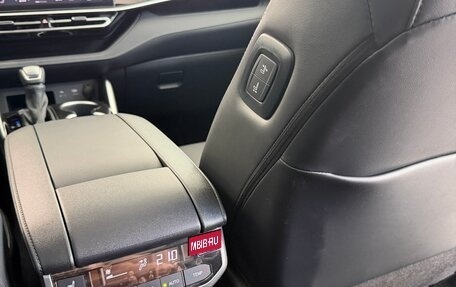 Toyota Highlander, 2026 год, 7 499 000 рублей, 22 фотография