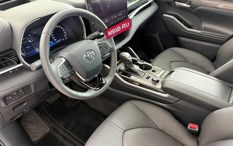 Toyota Highlander, 2026 год, 7 499 000 рублей, 11 фотография