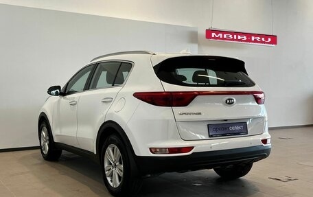 KIA Sportage IV рестайлинг, 2018 год, 2 080 000 рублей, 7 фотография