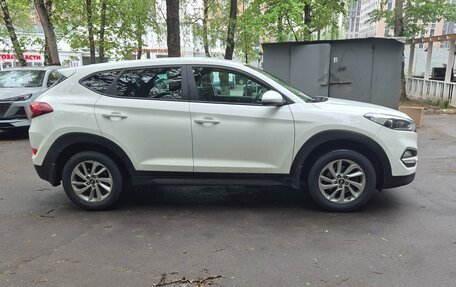 Hyundai Tucson III, 2016 год, 2 000 000 рублей, 4 фотография