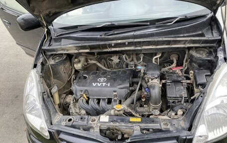 Toyota FunCargo, 2003 год, 400 000 рублей, 6 фотография