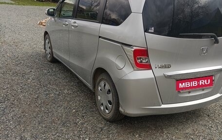 Honda Freed I, 2015 год, 1 141 000 рублей, 3 фотография