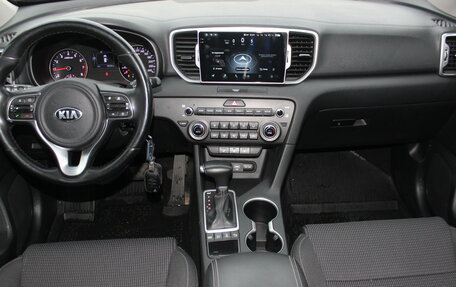KIA Sportage IV рестайлинг, 2018 год, 2 297 000 рублей, 7 фотография