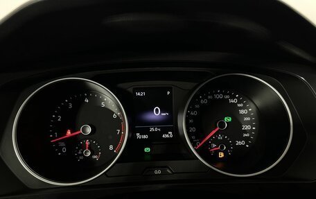 Volkswagen Tiguan II, 2019 год, 2 680 000 рублей, 11 фотография