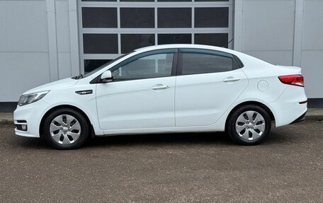 KIA Rio III рестайлинг, 2016 год, 902 000 рублей, 2 фотография