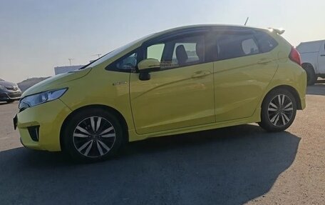 Honda Fit III, 2013 год, 850 000 рублей, 6 фотография