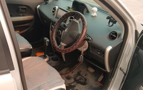 Toyota Ist II, 2002 год, 530 000 рублей, 9 фотография