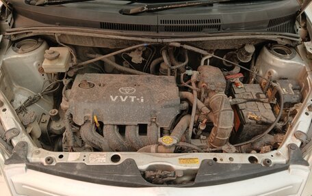 Toyota Ist II, 2002 год, 530 000 рублей, 15 фотография