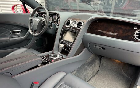 Bentley Continental GT II рестайлинг, 2015 год, 5 500 000 рублей, 32 фотография