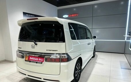Honda Stepwgn III, 2007 год, 1 350 000 рублей, 5 фотография