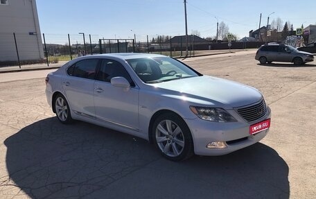 Lexus LS IV, 2008 год, 2 300 000 рублей, 1 фотография