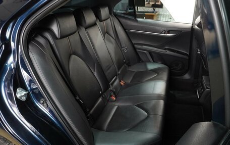 Toyota Camry, 2019 год, 2 699 000 рублей, 7 фотография