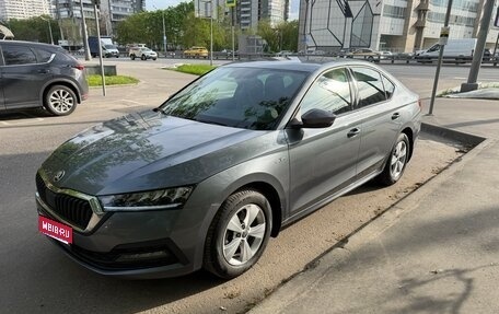 Skoda Octavia IV, 2021 год, 2 300 000 рублей, 1 фотография