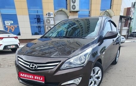 Hyundai Solaris II рестайлинг, 2016 год, 1 100 000 рублей, 1 фотография
