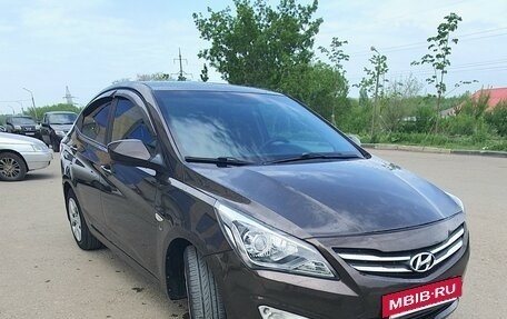Hyundai Solaris II рестайлинг, 2016 год, 1 100 000 рублей, 2 фотография