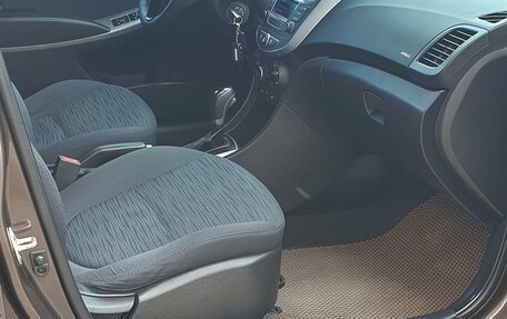 Hyundai Solaris II рестайлинг, 2016 год, 1 100 000 рублей, 6 фотография
