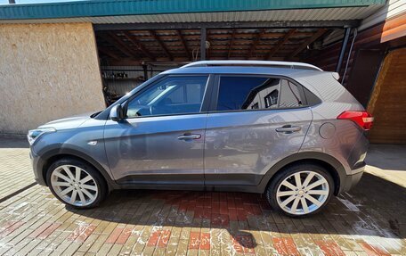 Hyundai Creta I рестайлинг, 2018 год, 2 050 000 рублей, 2 фотография