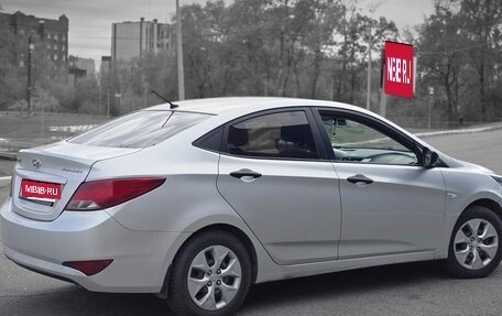 Hyundai Solaris II рестайлинг, 2015 год, 550 000 рублей, 4 фотография