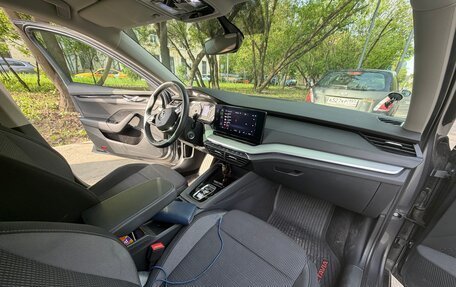 Skoda Octavia IV, 2021 год, 2 300 000 рублей, 10 фотография