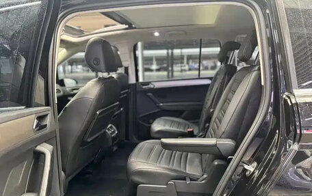 Volkswagen Touran III, 2019 год, 1 340 004 рублей, 10 фотография