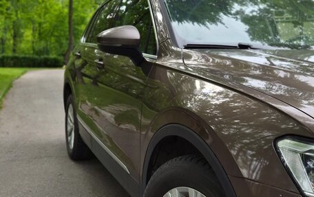 Volkswagen Tiguan II, 2018 год, 1 700 000 рублей, 3 фотография