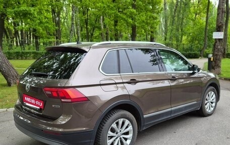 Volkswagen Tiguan II, 2018 год, 1 700 000 рублей, 6 фотография