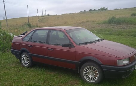 Volkswagen Passat B3, 1989 год, 128 000 рублей, 1 фотография