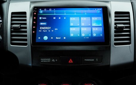 Mitsubishi Outlander III рестайлинг 3, 2010 год, 1 199 000 рублей, 19 фотография
