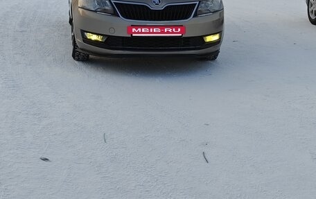 Skoda Rapid I, 2018 год, 900 000 рублей, 5 фотография