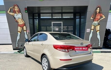 KIA Rio III рестайлинг, 2015 год, 890 000 рублей, 9 фотография