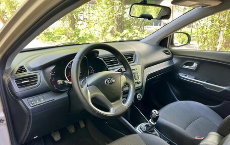 KIA Rio III рестайлинг, 2015 год, 890 000 рублей, 12 фотография