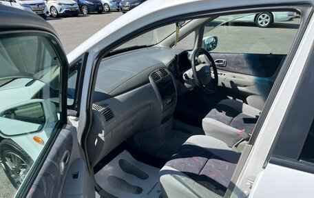Mazda Premacy III, 2001 год, 549 999 рублей, 10 фотография