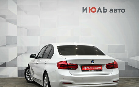 BMW 3 серия, 2017 год, 1 890 000 рублей, 4 фотография