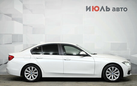 BMW 3 серия, 2017 год, 1 890 000 рублей, 8 фотография