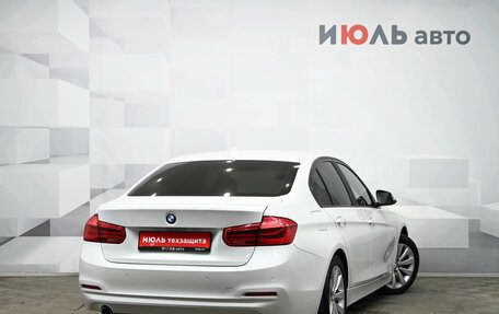 BMW 3 серия, 2017 год, 1 890 000 рублей, 6 фотография