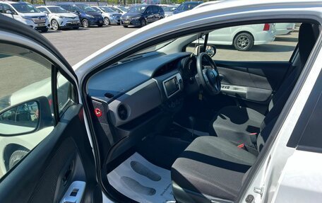Toyota Vitz, 2016 год, 1 349 000 рублей, 10 фотография