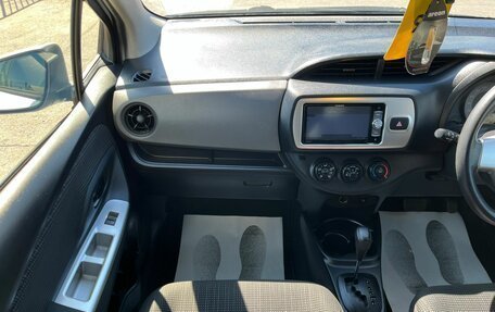 Toyota Vitz, 2016 год, 1 349 000 рублей, 18 фотография