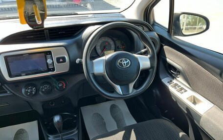 Toyota Vitz, 2016 год, 1 349 000 рублей, 17 фотография