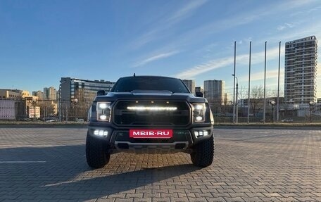 Ford F-150 XIII, 2019 год, 6 300 000 рублей, 13 фотография